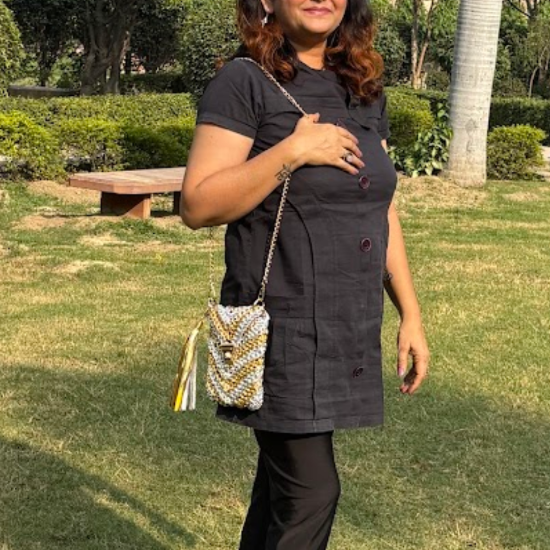 Shiroli Handmade Metallic Gold & Silver - Mobile Sling Crochet Bag- Image 5