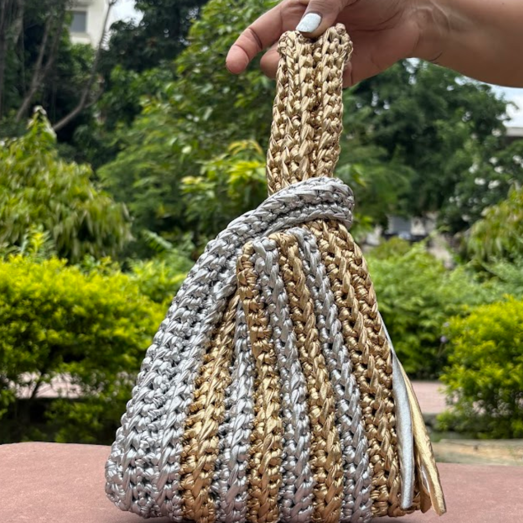 Shiroli Handmade Metallic Gold & Silver Lines- Japanese Knot Crochet Bag - Image 3